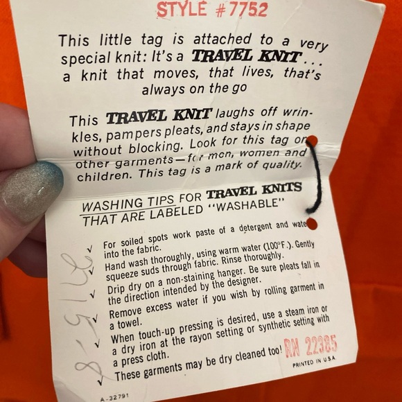 Vintage 1950’s CAPRISIANS STYLED BY SMARTEE Travel Knit Skirt Suit NWT! S/M - Picture 10 of 14